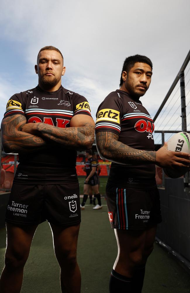 James Fisher-Harris (L) signed a four-year deal with the Warriors. Picture: Jonathan Ng