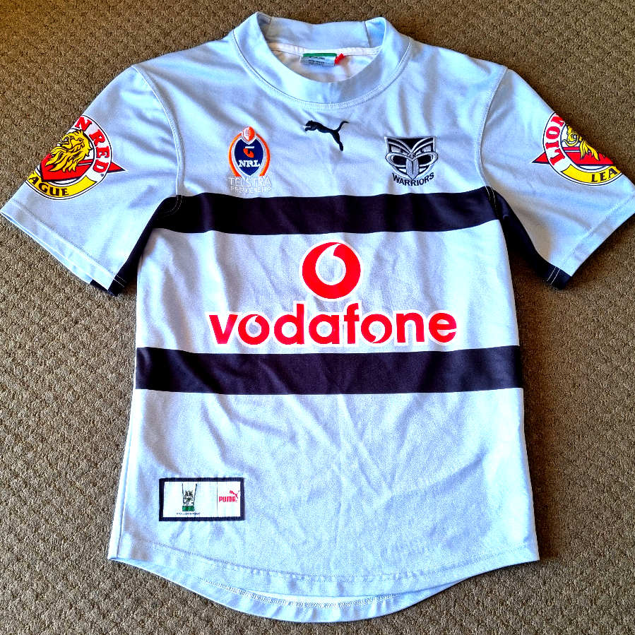 2006 away jersey 1.jpg