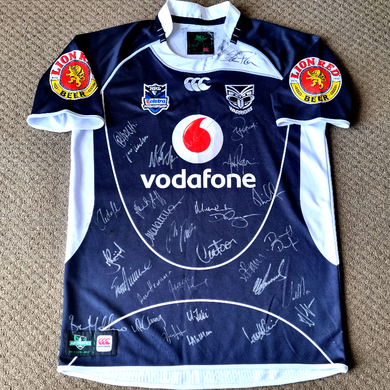 2009 home jersey 1.jpg